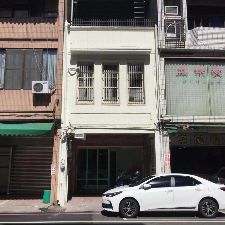 爪窩 29 Nesuto Apartment ไถหนาน ภายนอก รูปภาพ